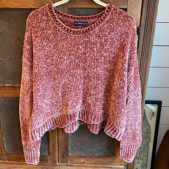 Zara Sweaters - Zara Knit Cropped Sweater Chenile